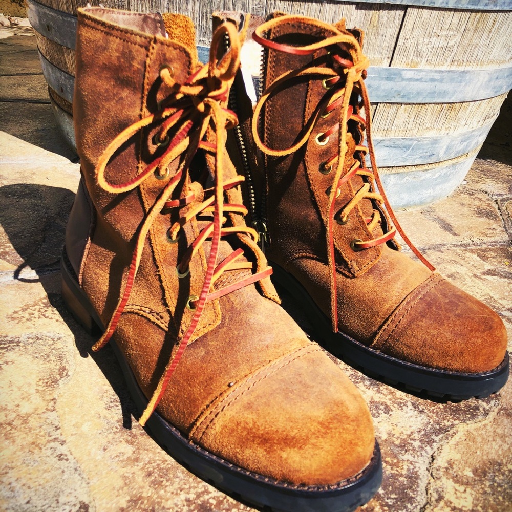 Women’s ugg boots